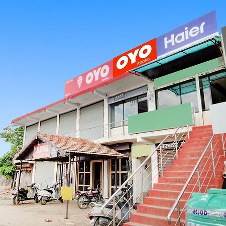 Super Hotel O Mr Nagpur Eksteriør billede