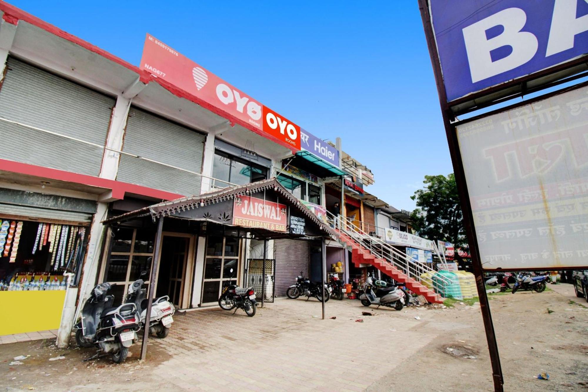 Super Hotel O Mr Nagpur Eksteriør billede